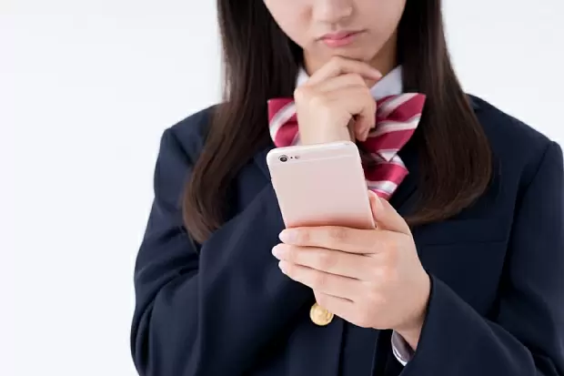Case 17 ネットに流れるホントとウソ／わが家のSNSトラブル　～ユカの事件簿～