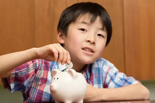 お小遣い定額制で欲望をコントロールする力を身につける／子どもが伸びる親力【第25回】