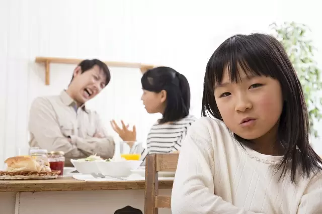 Case 22 夫婦ゲンカ実況中／わが家のSNSトラブル　～ユカの事件簿～