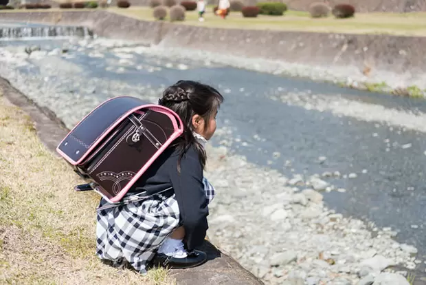 小学校に入学して間もなく、学校に行きたくないと言い出した娘／教えて！　陰山先生【第27回】