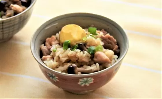 秋の味覚の醍醐味！　きのこと栗と鶏の炊き込みごはん／元気な子どもが育つ毎日のごはん【第47回（最終回）】