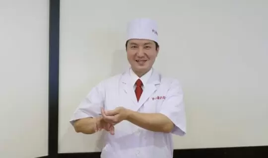 福原博之さん（寿司職人／すし銚子丸）