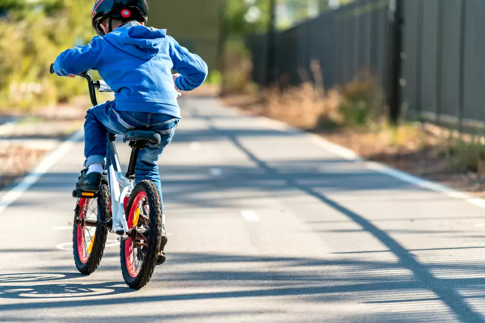 【知らないとマズイ自転車の心得①】 クイズで確認！ 警察に聞いた子どもの自転車事故防止策