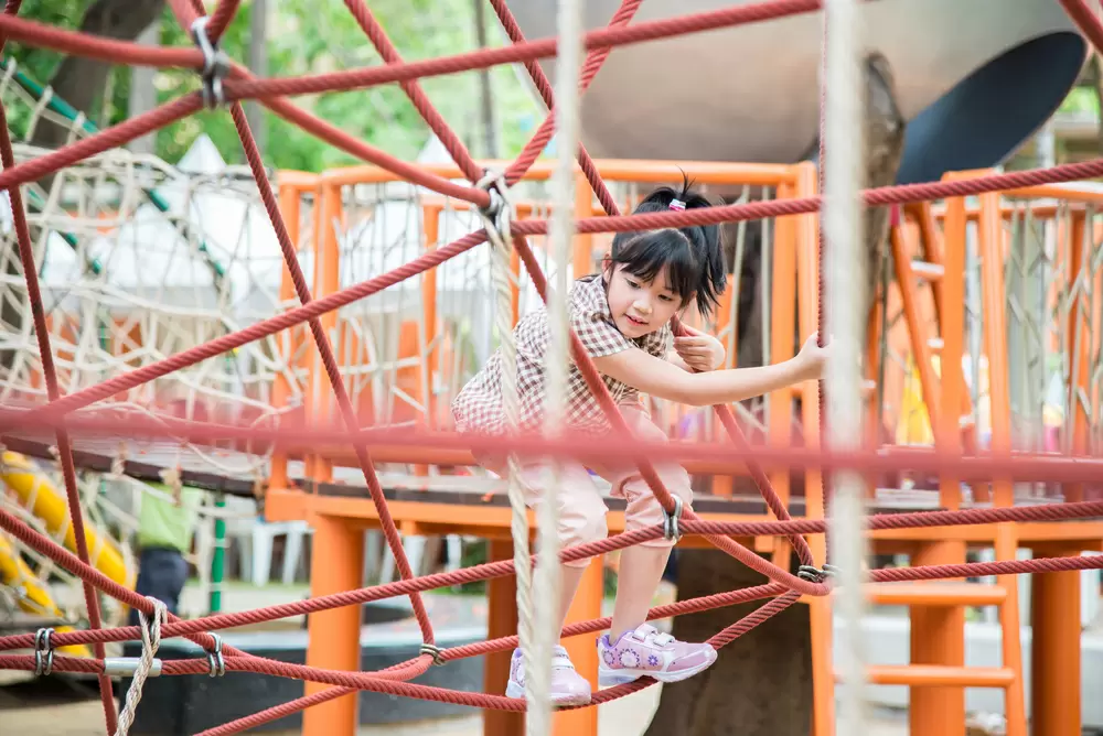 編集部厳選！ 子どもと遊べるアスレチックがある公園【関西・東海編】