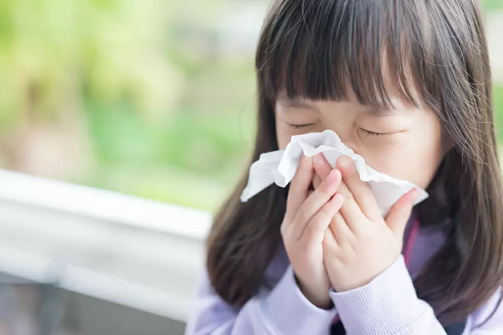 秋冬に流行する子どもの病気や感染症は？症状や受診の目安を「教えて！ドクター」坂本先生が解説