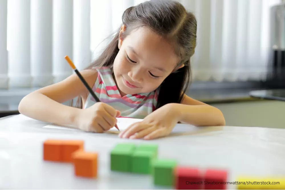 手紙で身につく！子どもの文章力・思考力・語彙力の磨き方【ことばのプロに聞く】