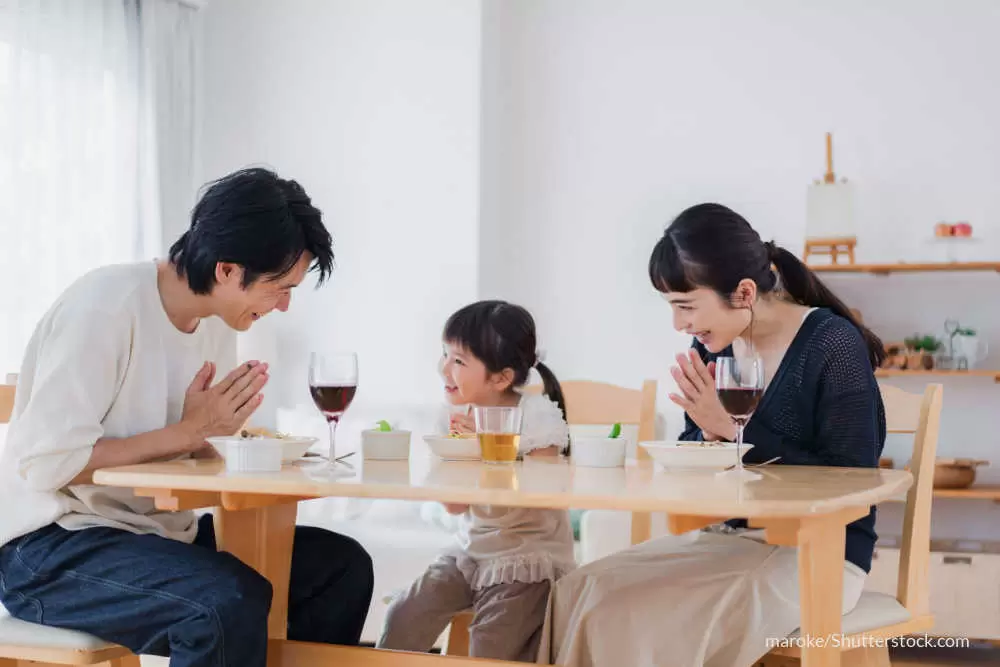 家族で囲む食卓