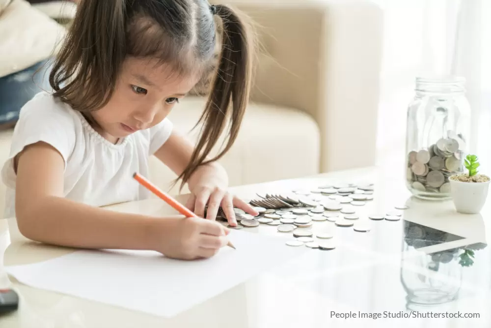 お小遣い制度はメリットだらけ！子どもの金銭感覚を育む渡し方【FPが解説】