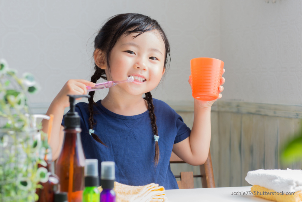 子どもの歯磨き力を育てる“3・3・3の習慣”と磨き方のコツ【専門医が解説】