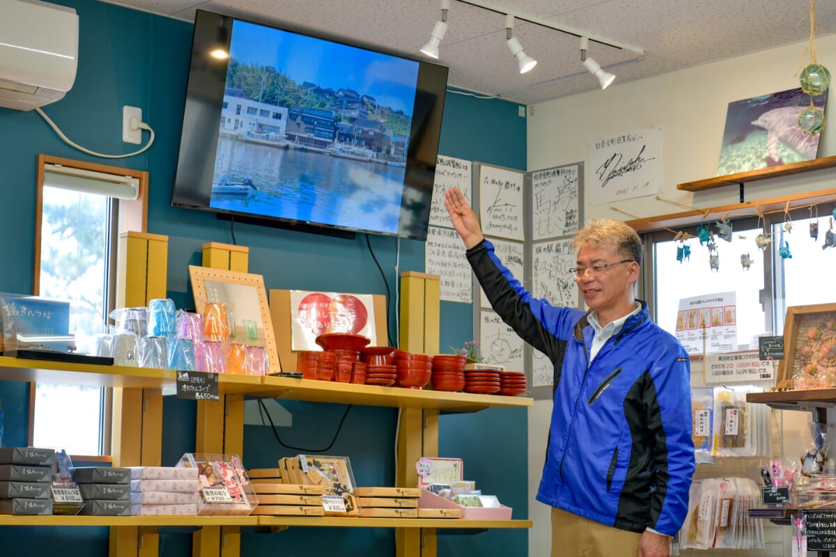 能登金剛遊覧船　巌門クルーズ　震災の様子ガイド