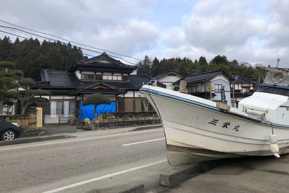 能登島津波被害