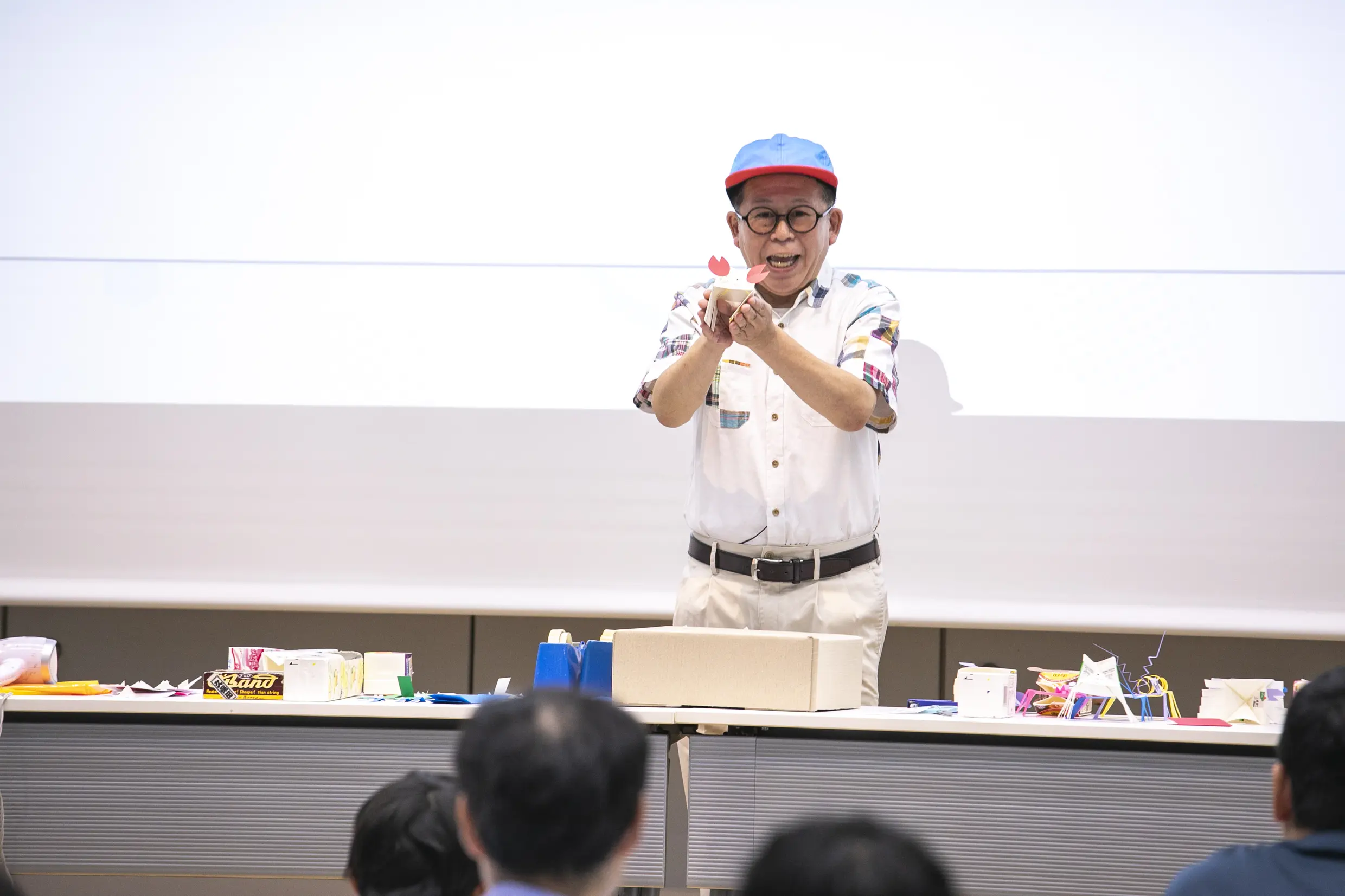 工作ショー】わくわくさんでおなじみの久保田雅人さんによるお楽しみ