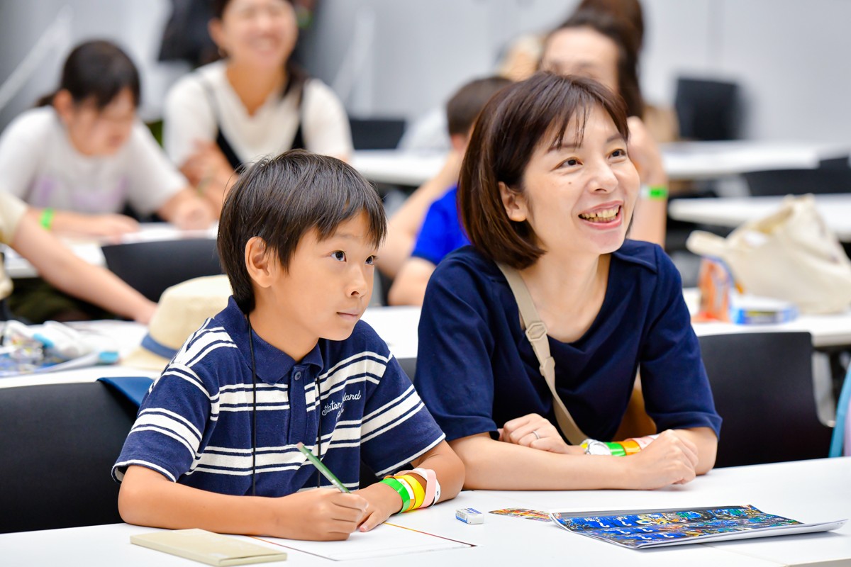 最強王イベントに参加する親子