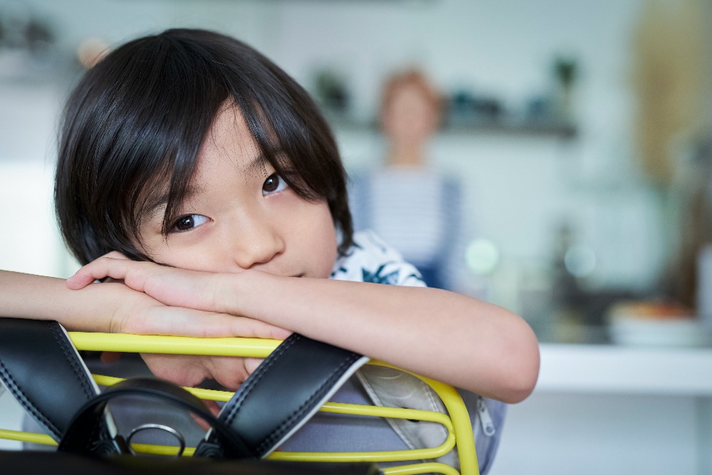子どもの「登校しぶり」への問い詰めはNG！精神科医さわ先生に聞く5つの対応