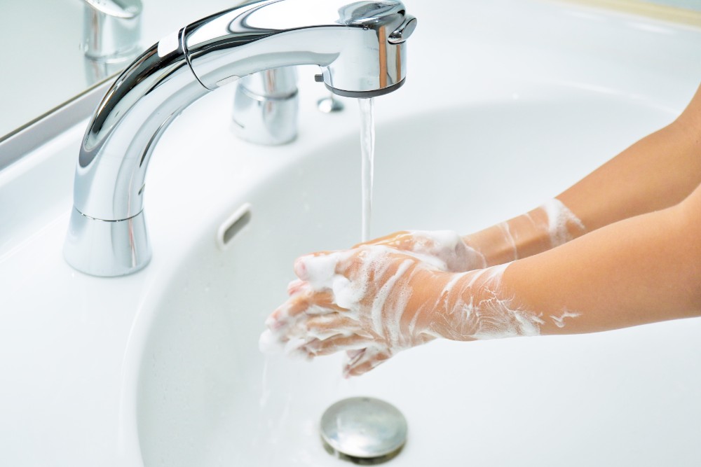 冬の感染症対策！インフルエンザを防ぐ「正しい手洗い」は？【クイズでまなぶ】