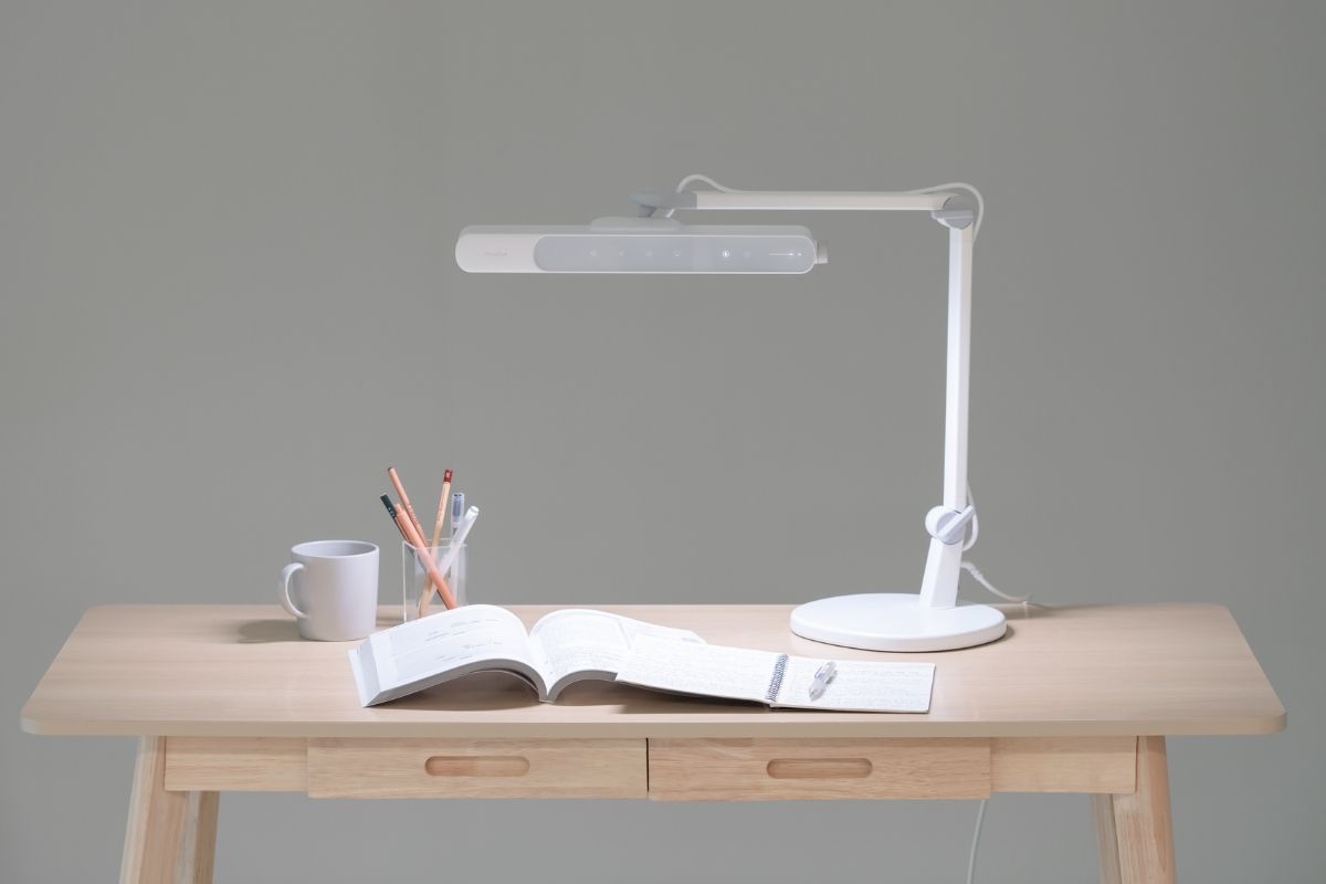 MindDuo 2 学習用デスクライト
