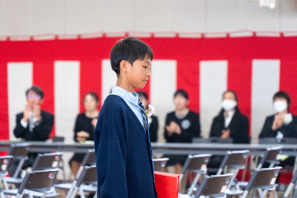 【2026年（令和8年）最新】小学校・中学校の卒業式はいつ？都道府県別「日程一覧」