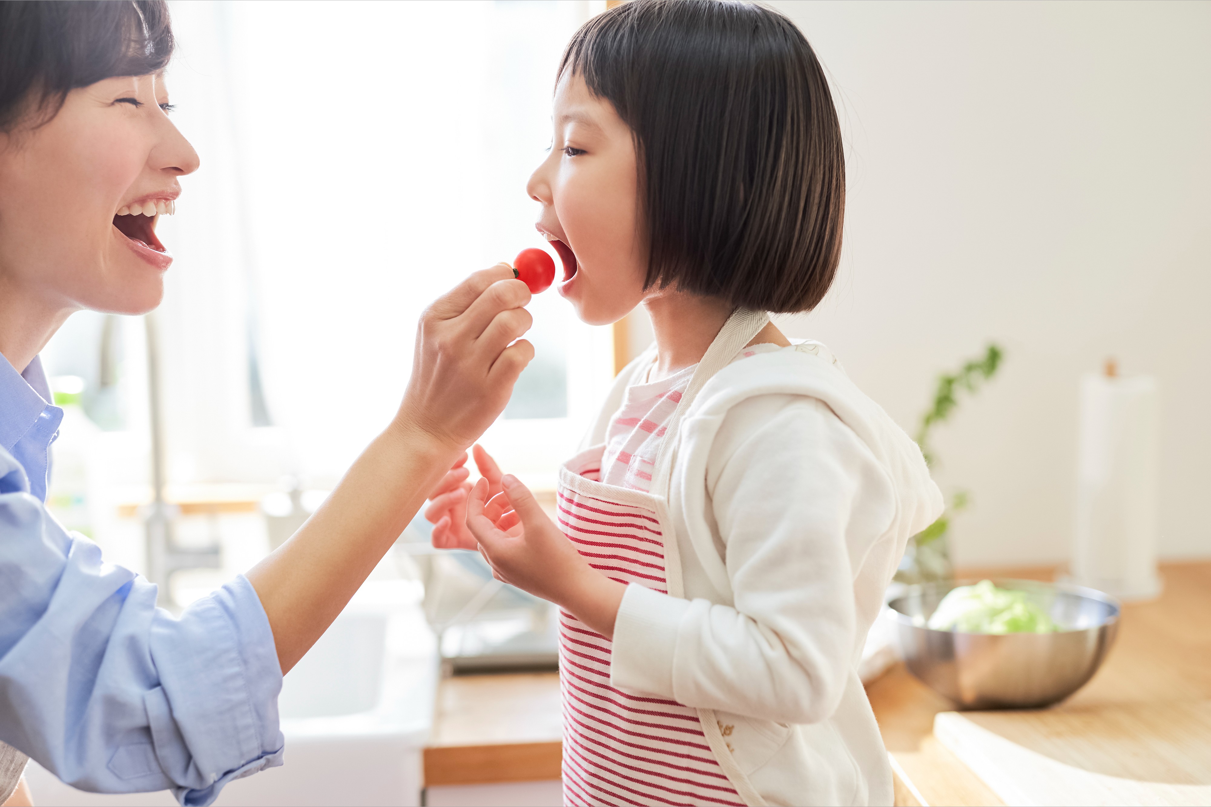 【小学校低学年向け】読み聞かせ時間をキッチンにスライド！「食育」で親子の絆を育む魔法のマインドチェンジ