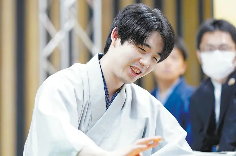 藤井聡太　名人戦　４連覇　神戸新聞 5/18 記事 藤井聡太さん、名人戦4連覇 | ニュース | キッズネット